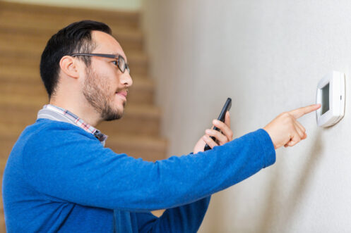 How to Deal with AC Refrigerant Leaks